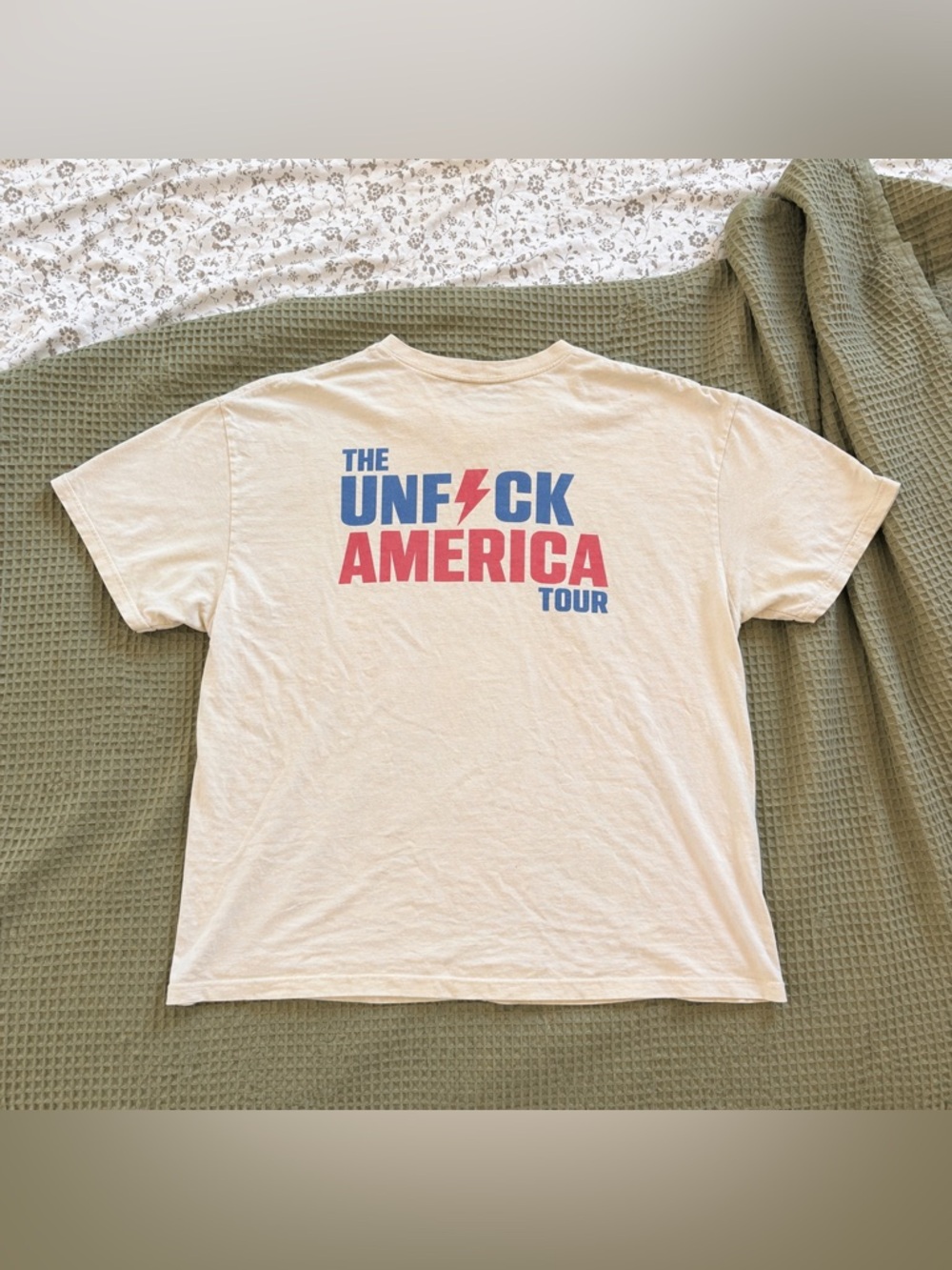 Branded Graphic Tee “The Unf*ck America Tour” Cream Size XL (Gildan)